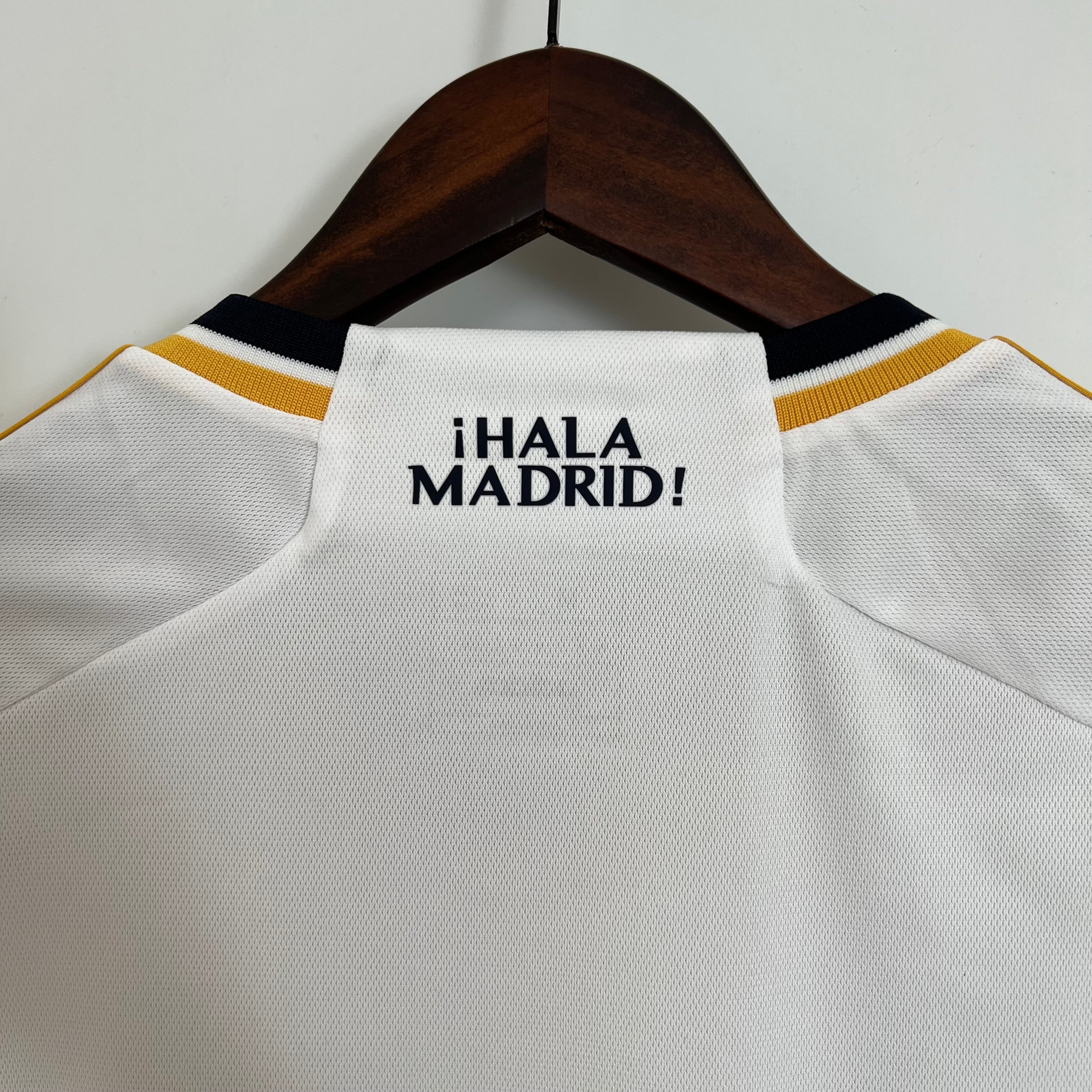 22/23 Real Madrid Home Kit – BATFAMILYSHOP